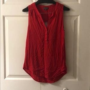 Market and Spruce (stitch fix) top keyhole back